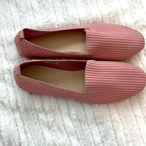 Petal pink flats